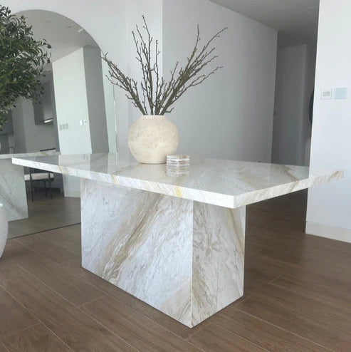 Namy Calacatta Greek Marble Dining Table